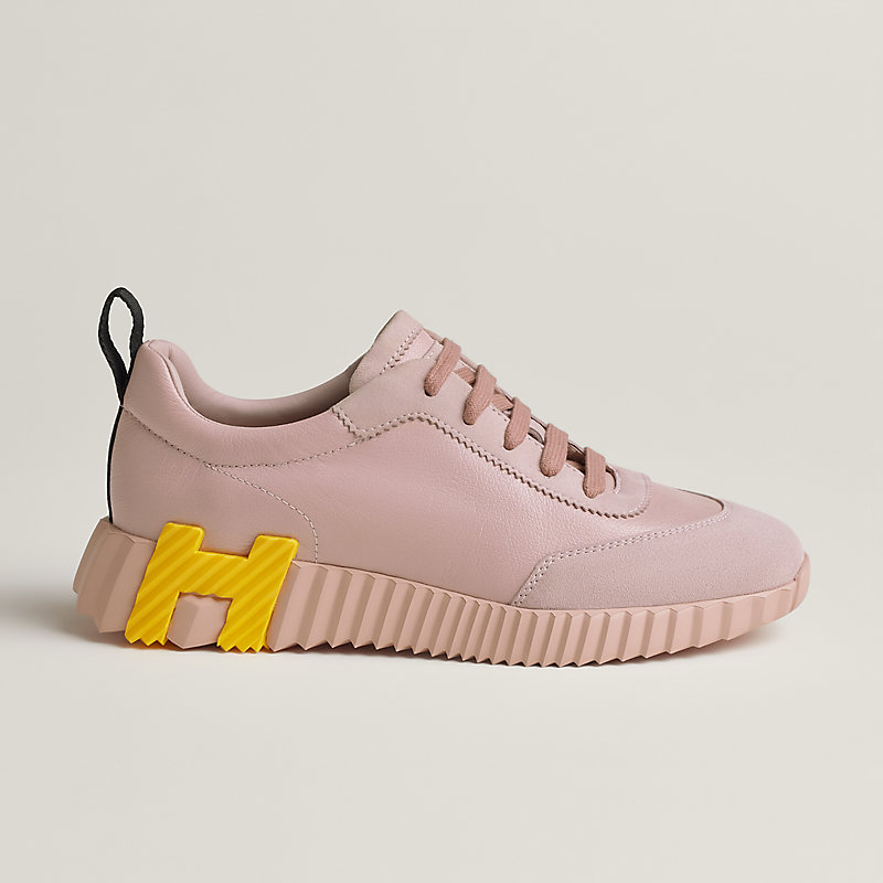 Bouncing sneaker