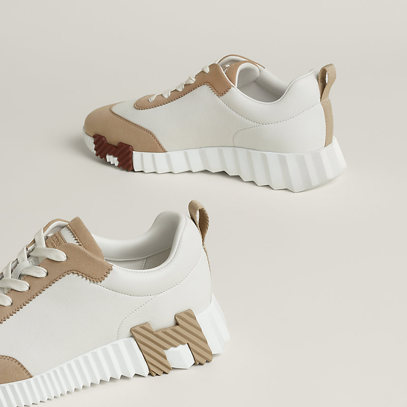 Bouncing sneaker