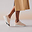Bouncing sneaker, View: Worn, worn, view 2 of 6