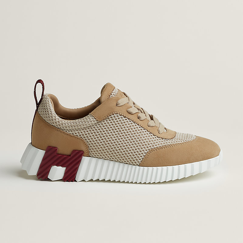 Bouncing sneaker