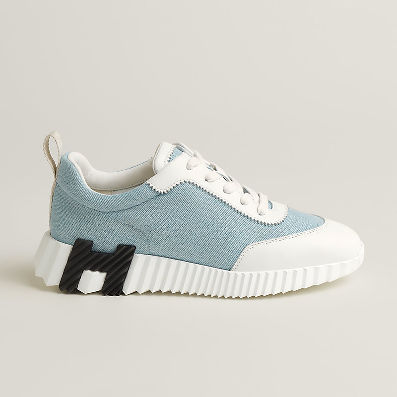 Bouncing sneaker