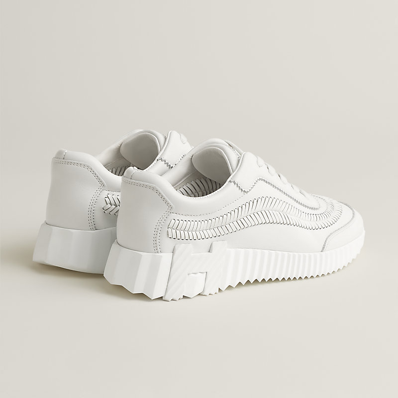 Bouncing sneaker
