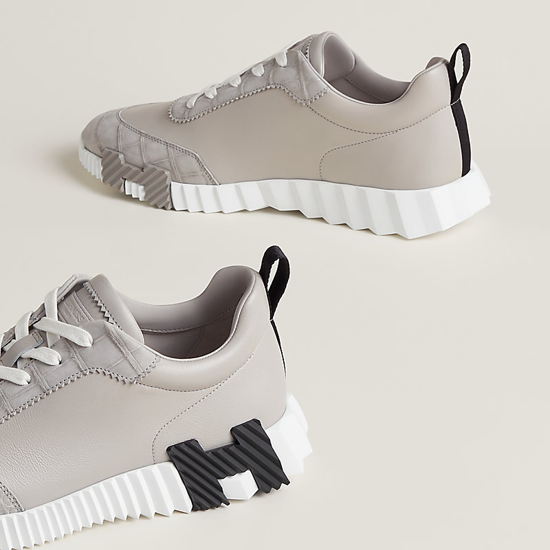 Bouncing sneaker