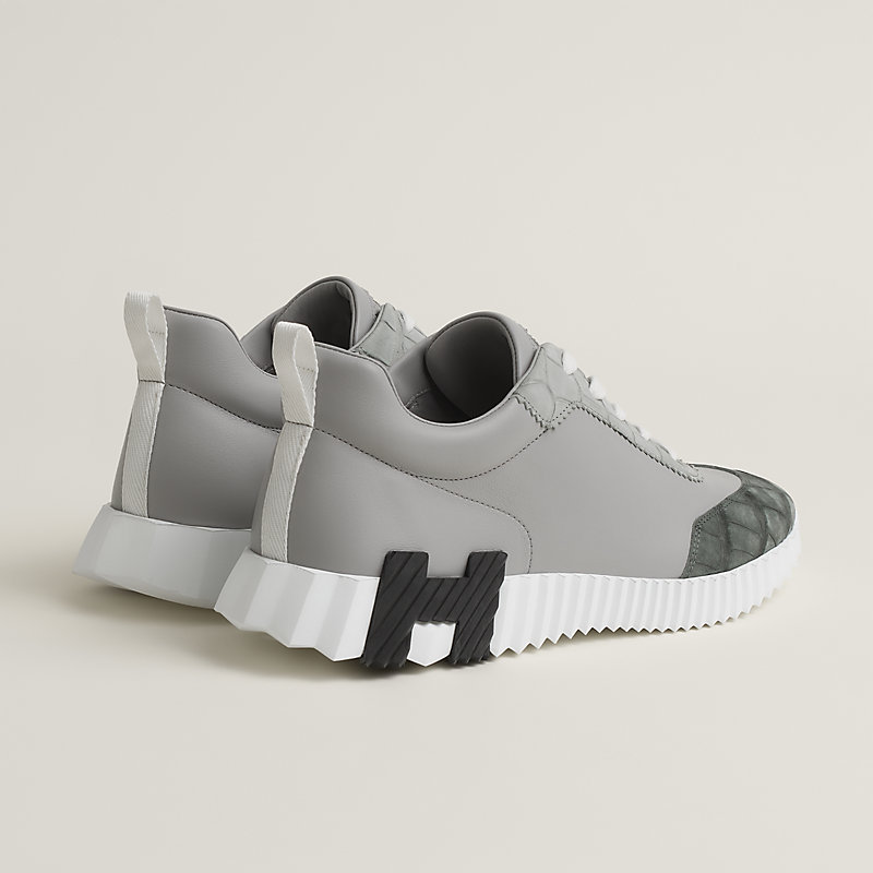 Bouncing sneaker