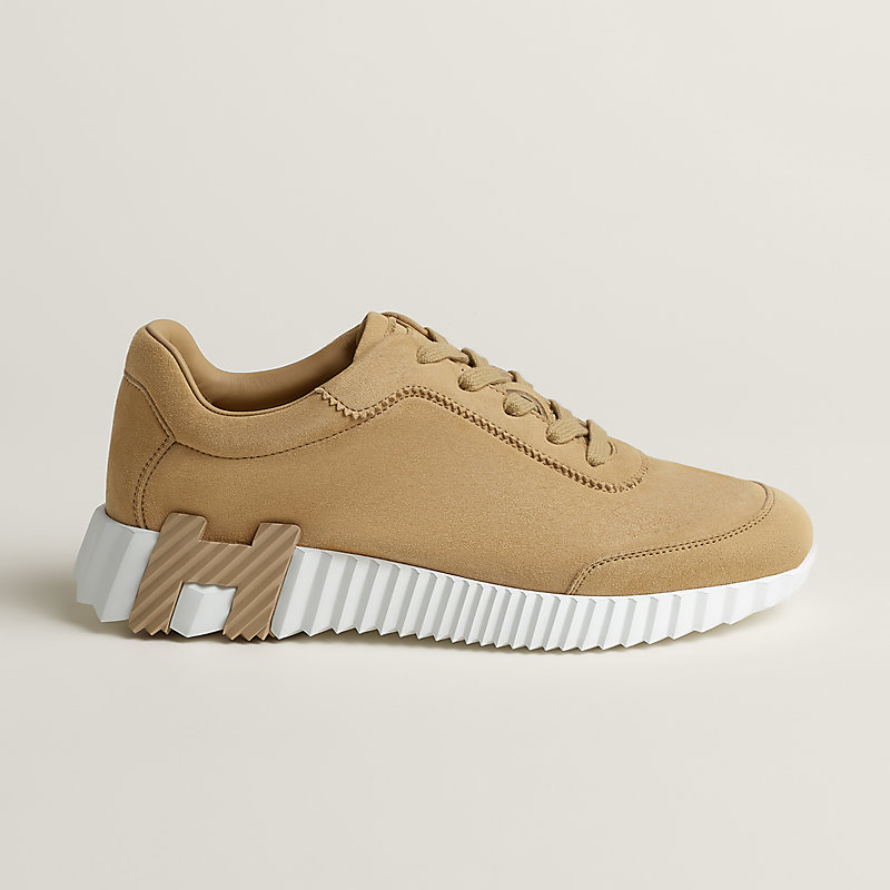Bouncing sneaker