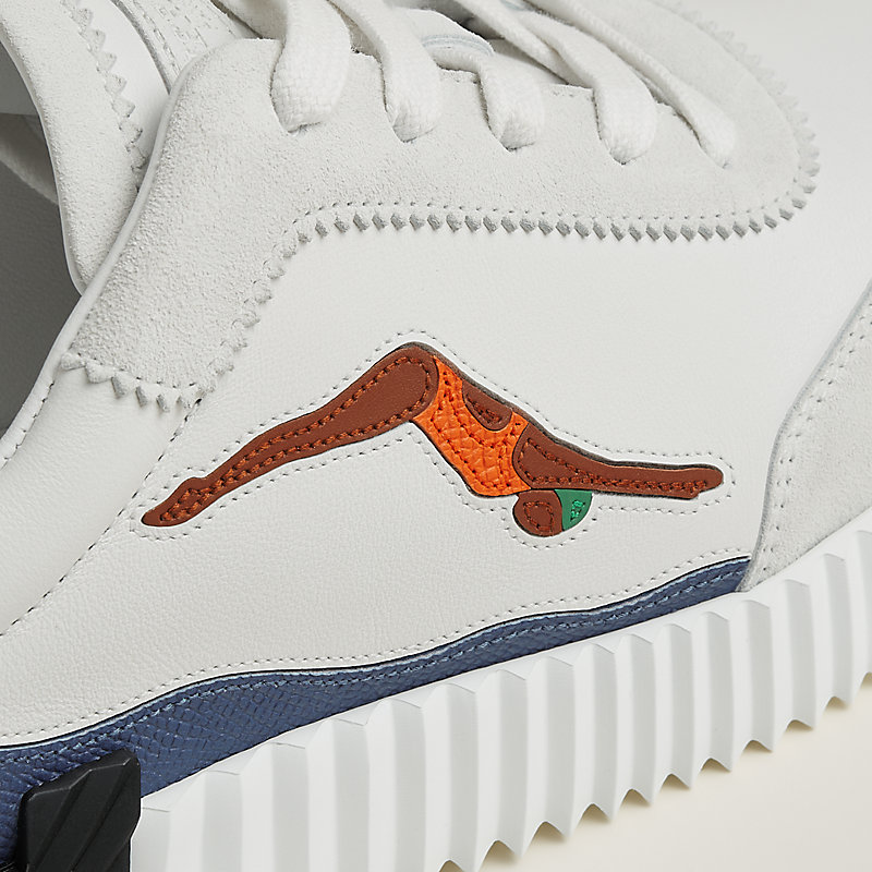 Bouncing sneaker
