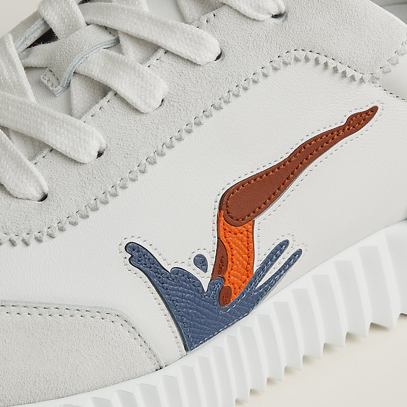 Bouncing sneaker