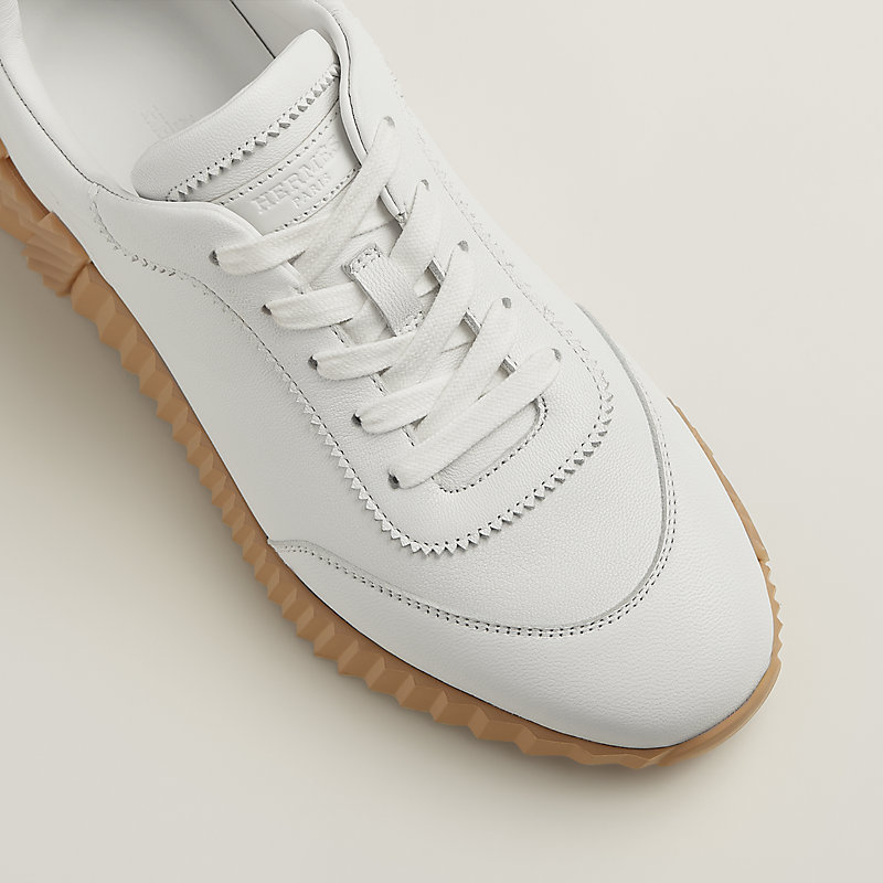 Bouncing sneaker