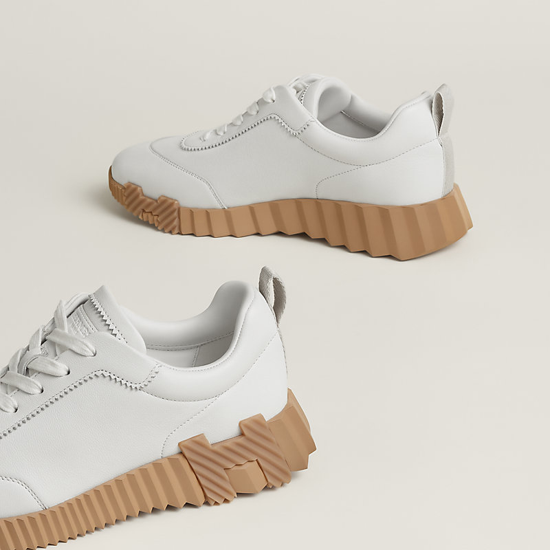 Bouncing sneaker