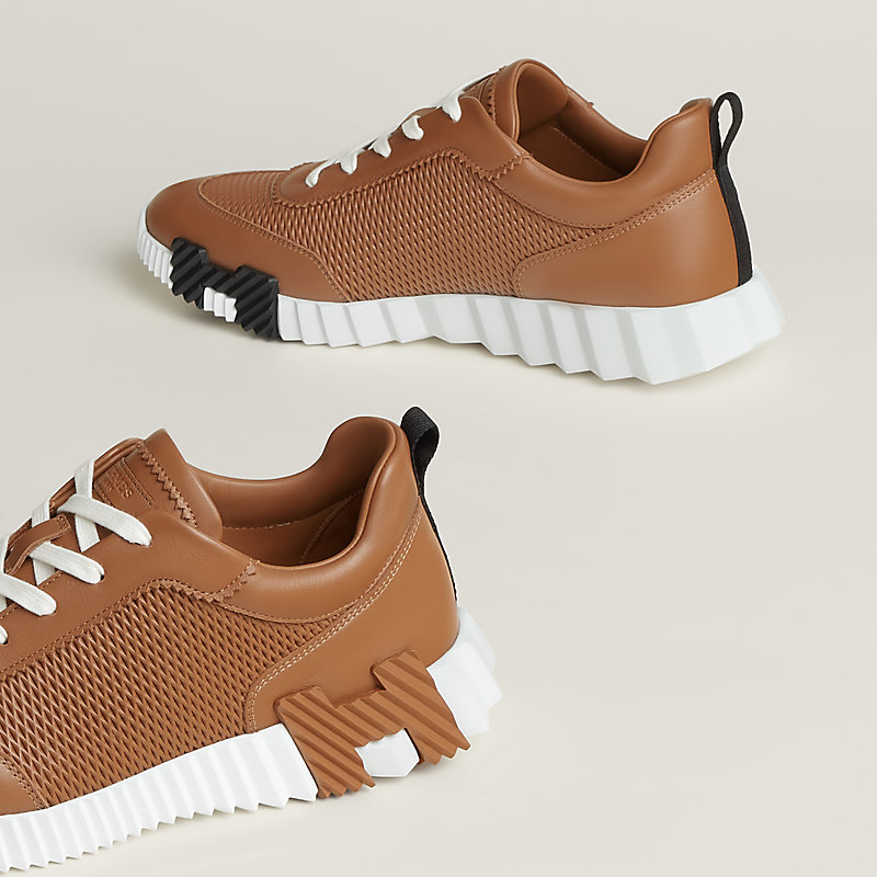 Bouncing sneaker