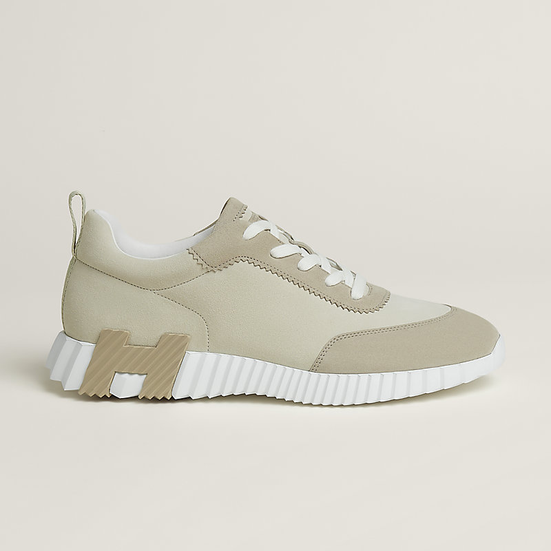 Bouncing sneaker