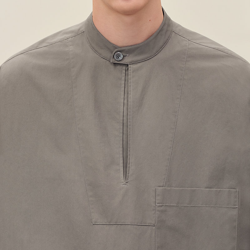 Boxy fit shirt with vareuse collar