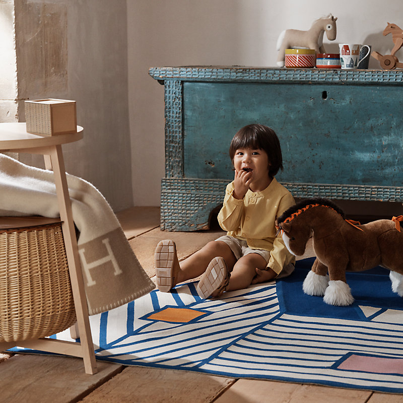Caballo de peluche Hermy, tamaño pequeño
