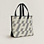 Cabas H en Biais 40 bag, View: Worn, worn, view 2 of 5
