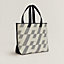 Cabas H en Biais 40 bag, View: Worn, worn, view 4 of 5