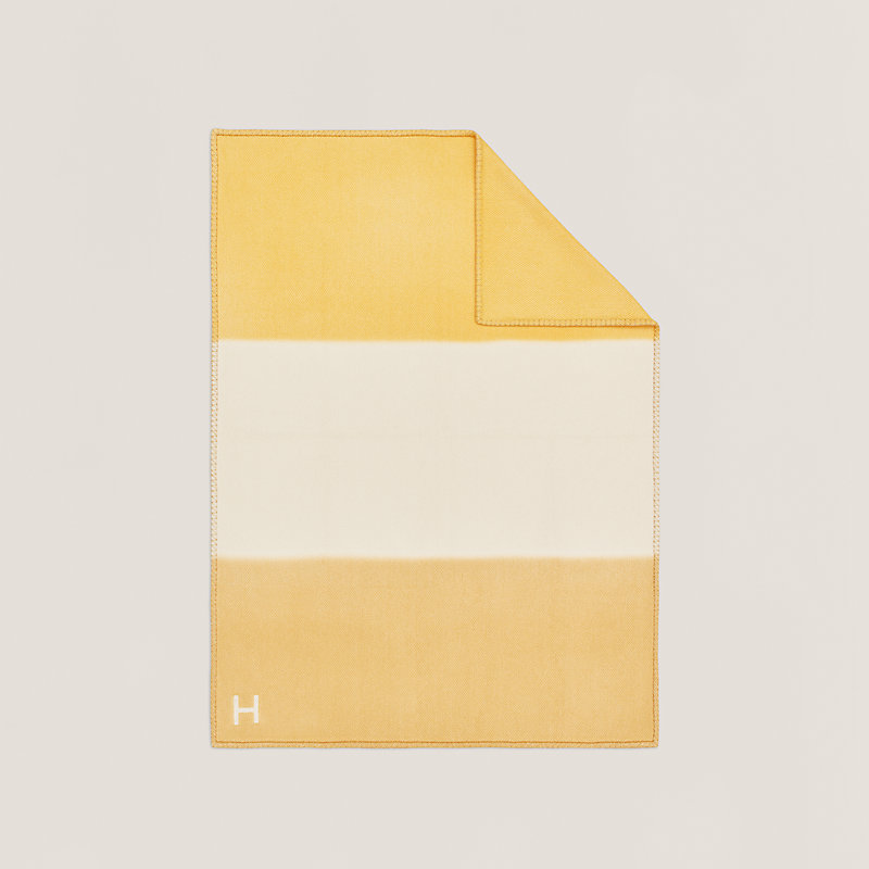 Cabriole blanket