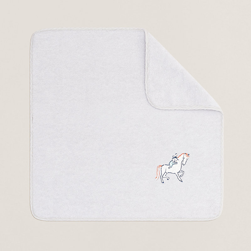 Cabriole washcloth