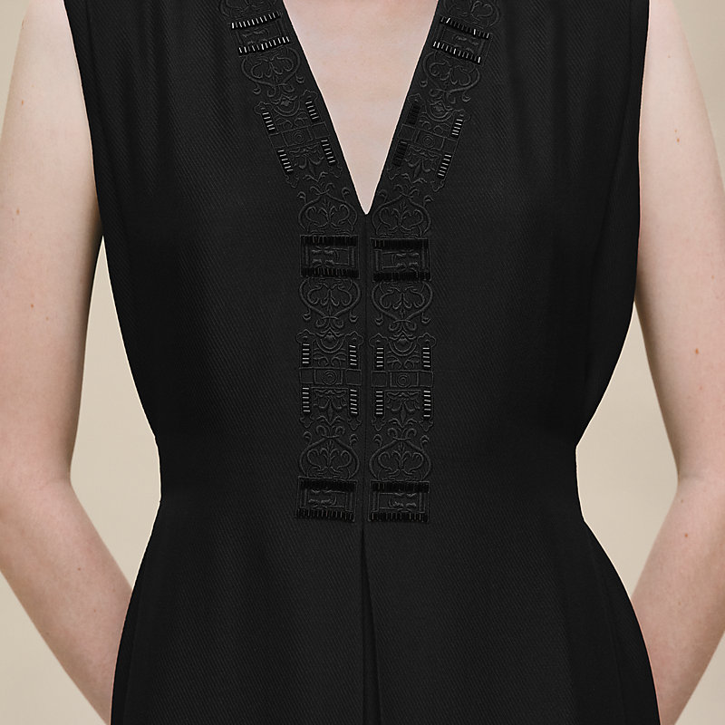 Caftan brodé sans manches