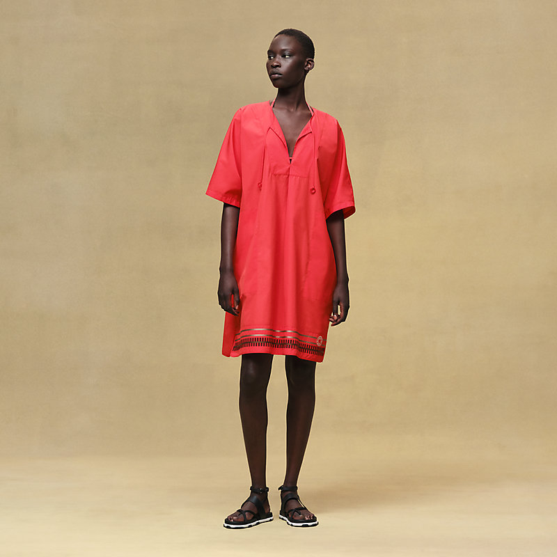 Caftan de plage brodé
