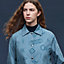 "Cahier du Colporteur"襯衫, 檢視: 佩戴, worn, 檢視共4張圖片的第5張