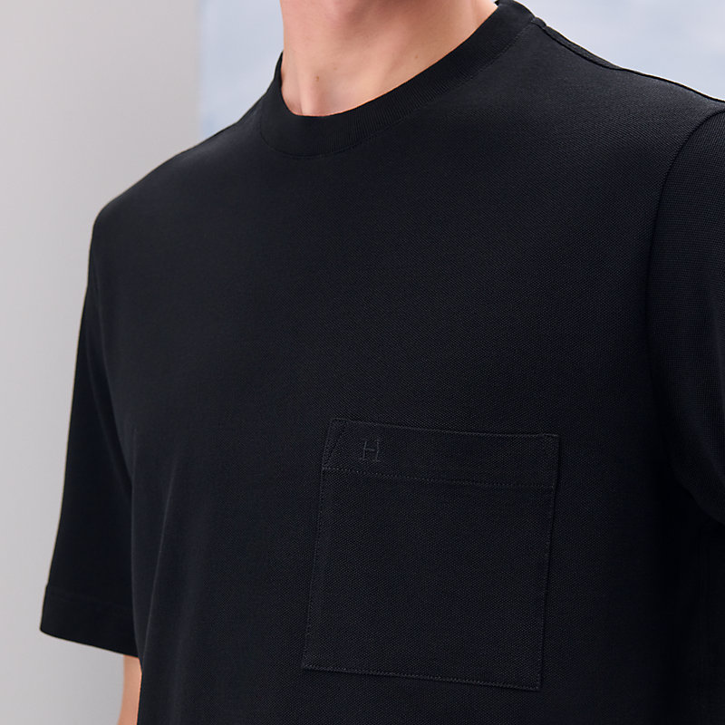 Camiseta bordado "H"