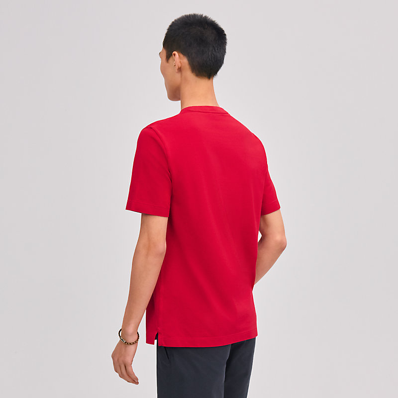 Camiseta bordado "H"