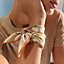 Caracteristick Detail 45方巾, 檢視: 佩戴, worn, 檢視共1張圖片的第3張