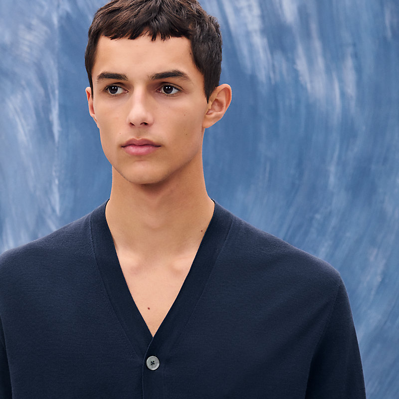 Cardigan boutonné « détail H »
