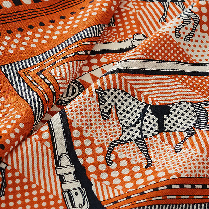 Carré 65 Couvertures et Tenues de Jour Bandana