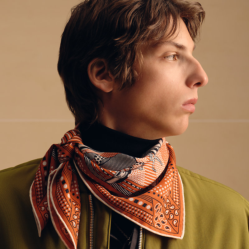 Carré 65 Couvertures et Tenues de Jour Bandana