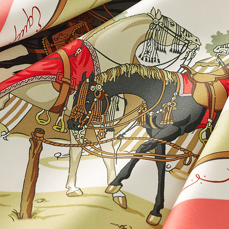 Carré 70 Équipements à Cheval sur l’Élégance