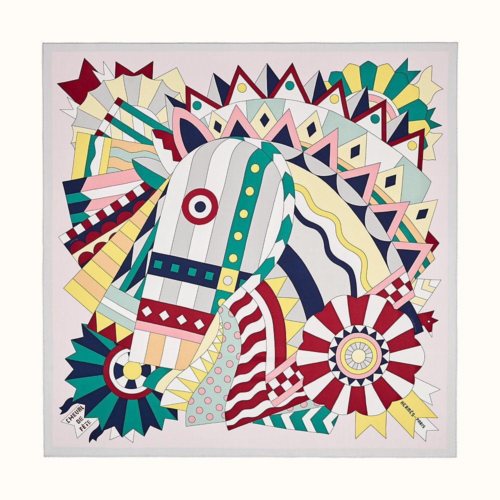 好評継続中 直営店 Carre90 Cheval De Fete Rose Pale Gris C Hsc08 バーゲン Travelplus Gr