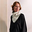 Carré 90 Please Hold the Line, Vue: Vue portée, worn, vue 2 sur 3