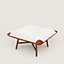 Carré d'assise Les Nécessaires d'Hermès, modèle haut 85, Vue: Vue portée, worn, vue 1 sur 4