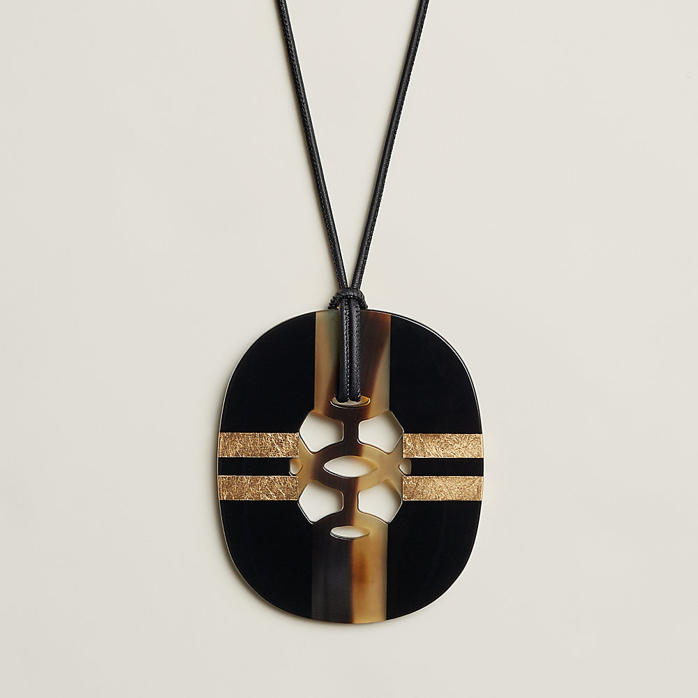 HERMES Buffalo Horn and Lacquer Lift Necklace GM 66592 | FASHIONPHILE