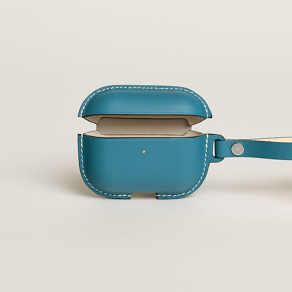 エルメス HERMES AirPods Pro2 ケース グリーン Case for AirPods Pro 2 | Hermès USA