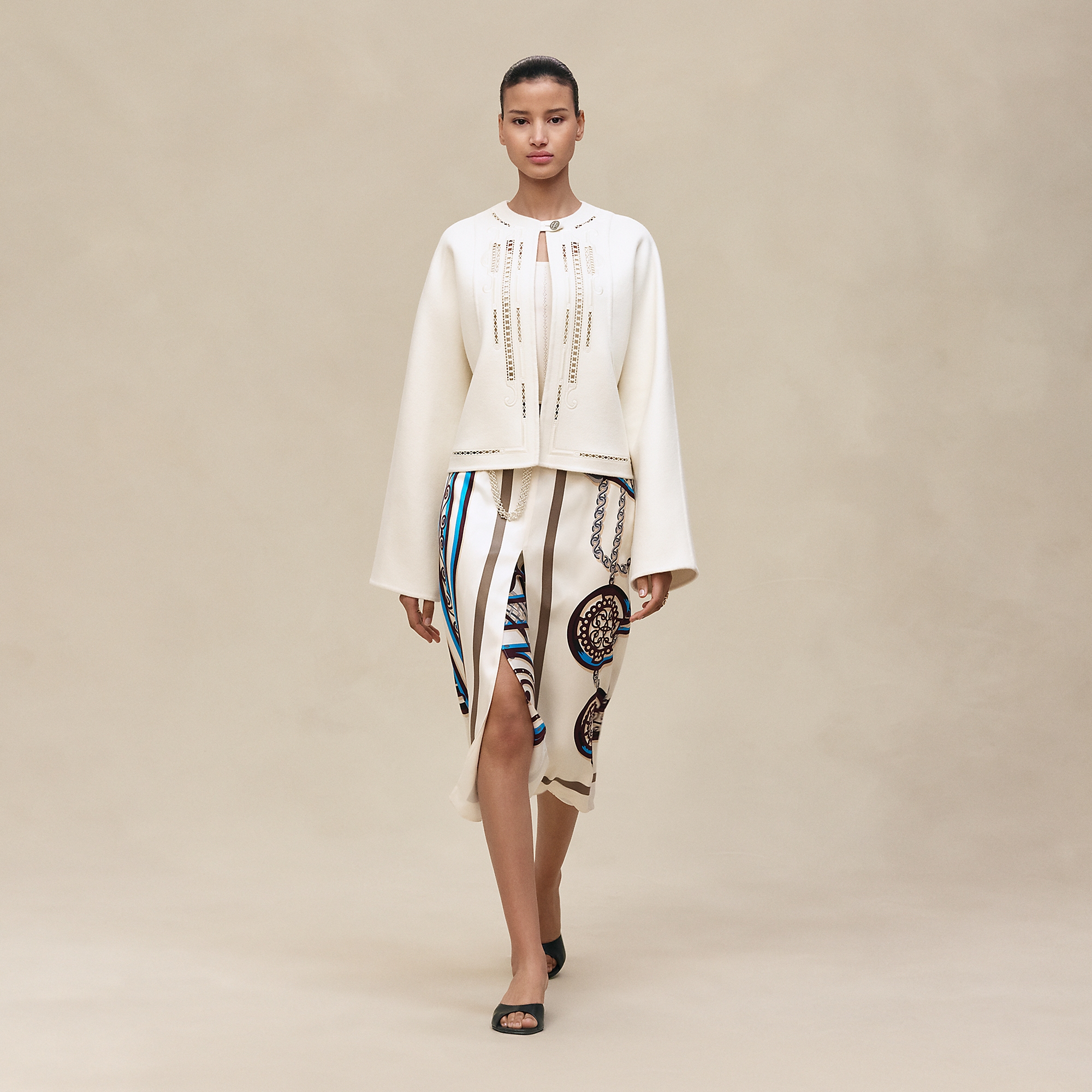 Hermès Cashmere embroidered jacket