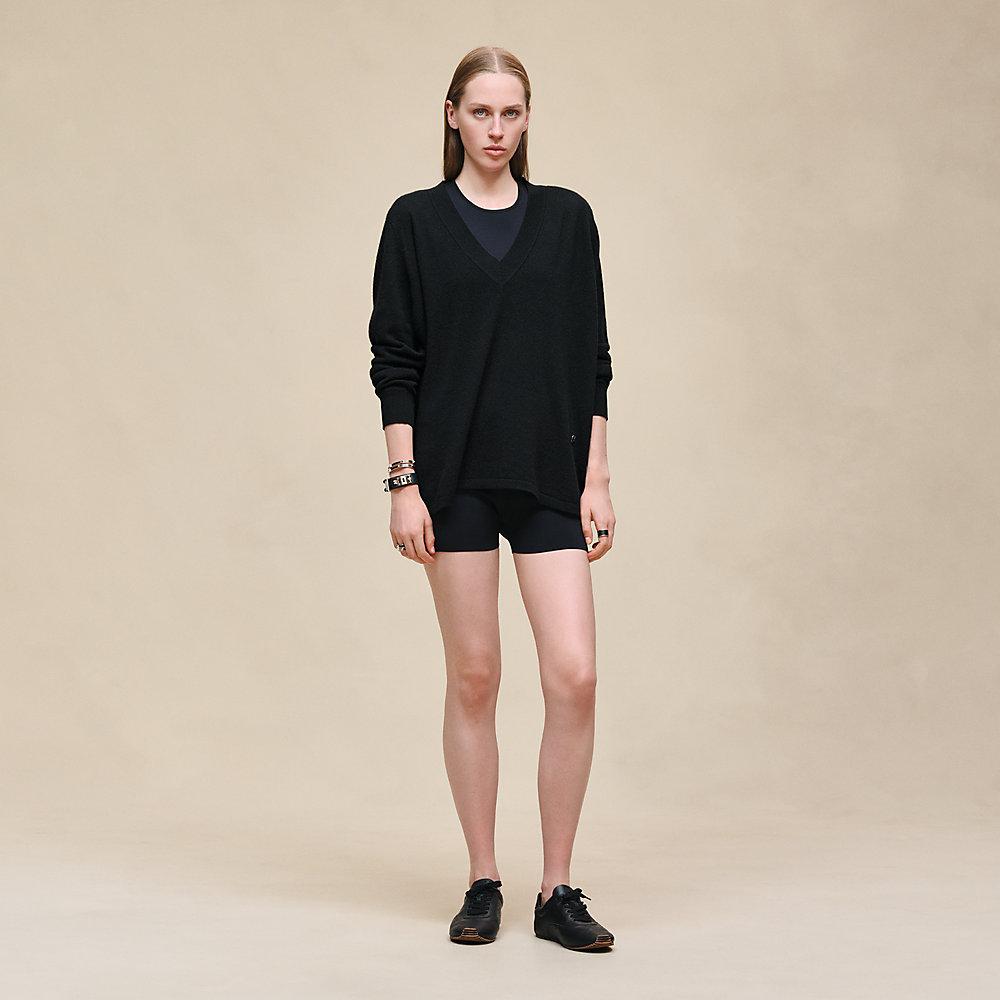 cashmere-long-sleeve-sweater--