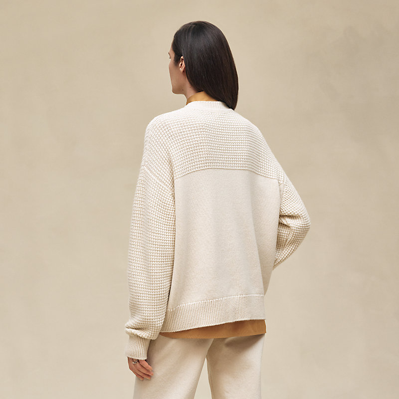 Cashmere long-sleeve sweater