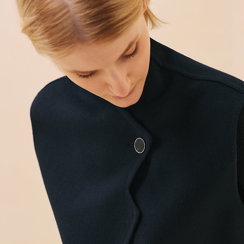 Hermes Cashmere short vest 関税込 Hermes Short Vest Black Zip Double Face Cashmere 38 | Mightychic