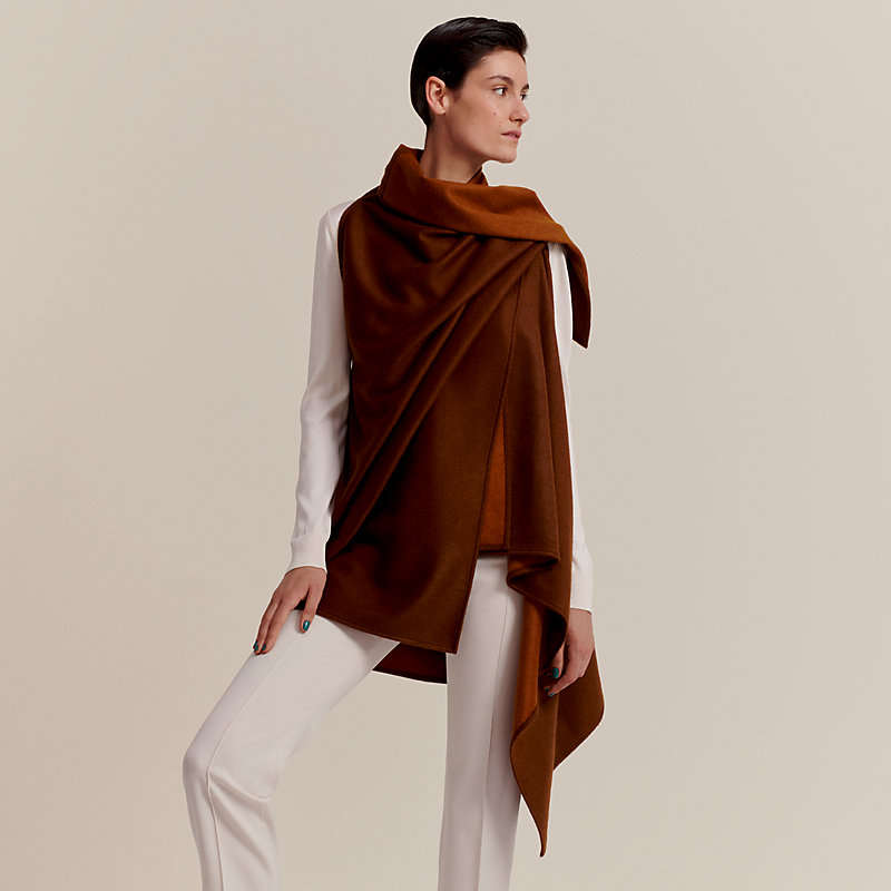 Cashmere vest