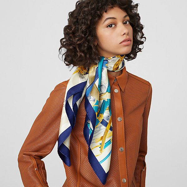 Cavalcadour Voltigeur scarf 90 | Hermès USA