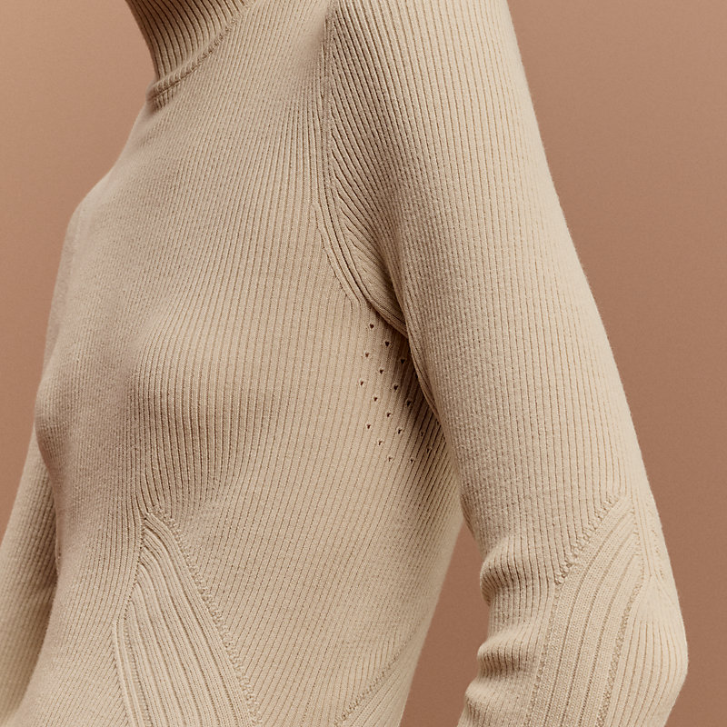 Cavale base layer, View: , view 3 of 3