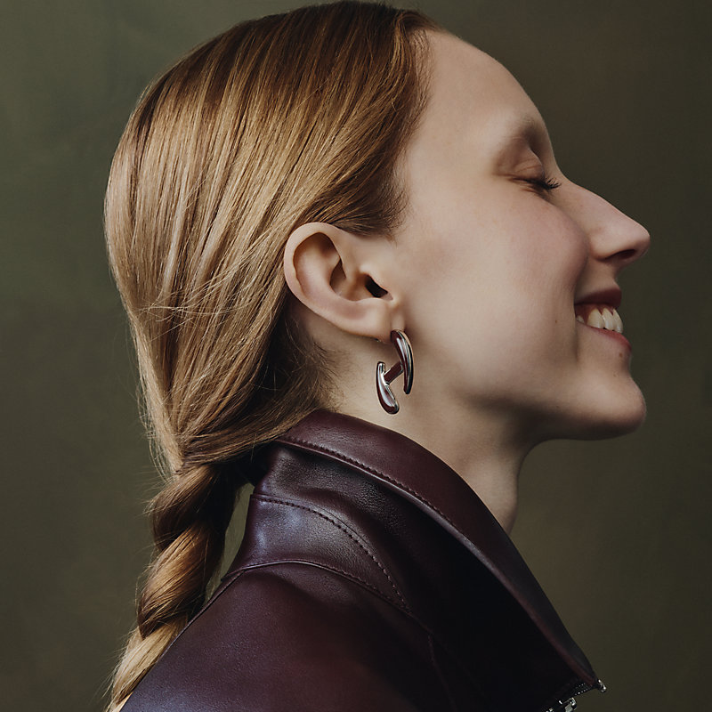 Chaine d'H earrings, View: , view 3 of 3