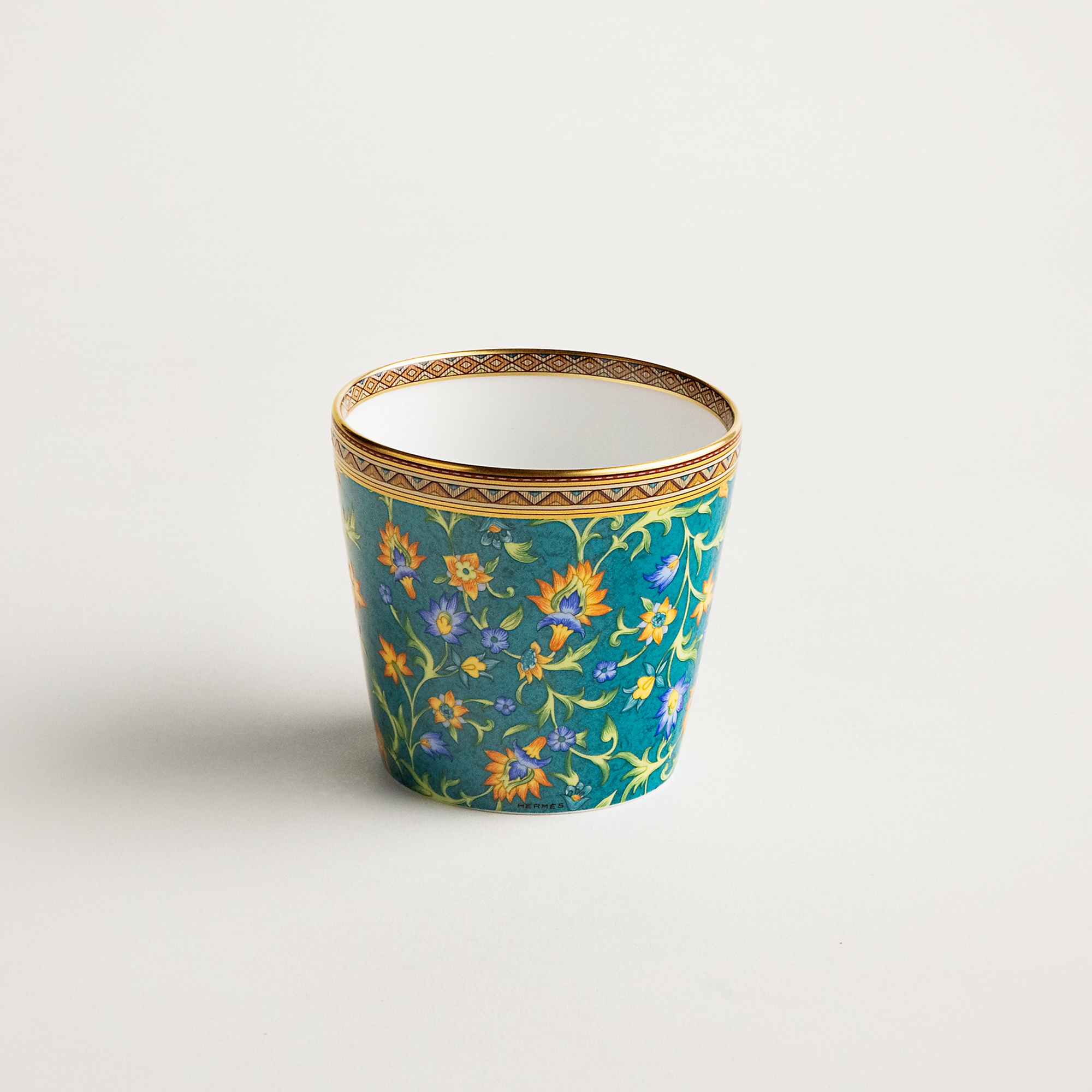 Elegant teacup on wooden table