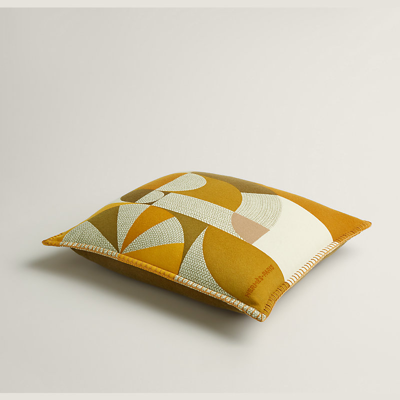 Cheval Natte pillow