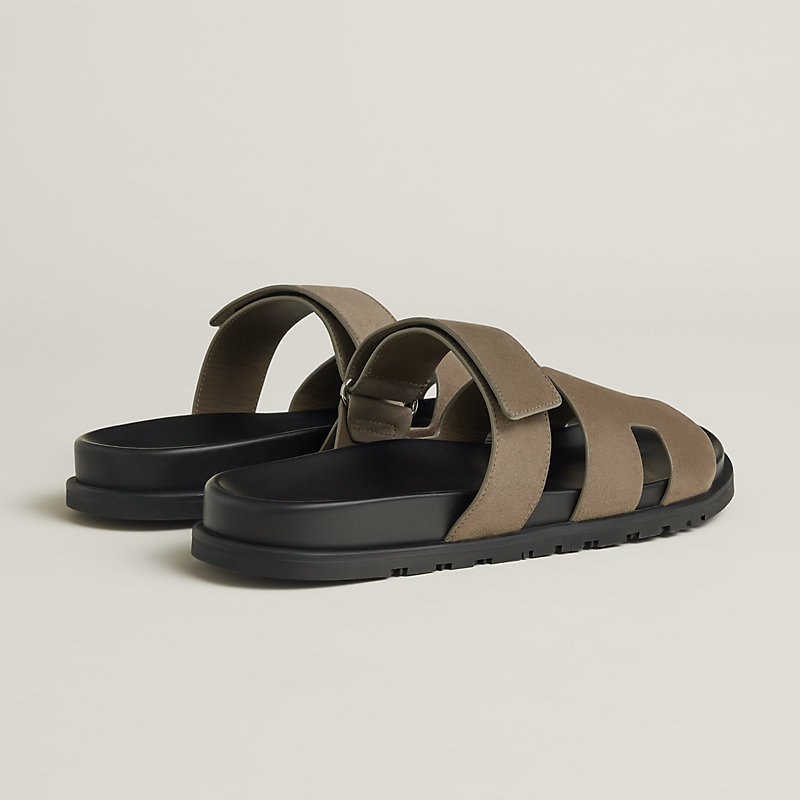 View: Back, Chypre sandal