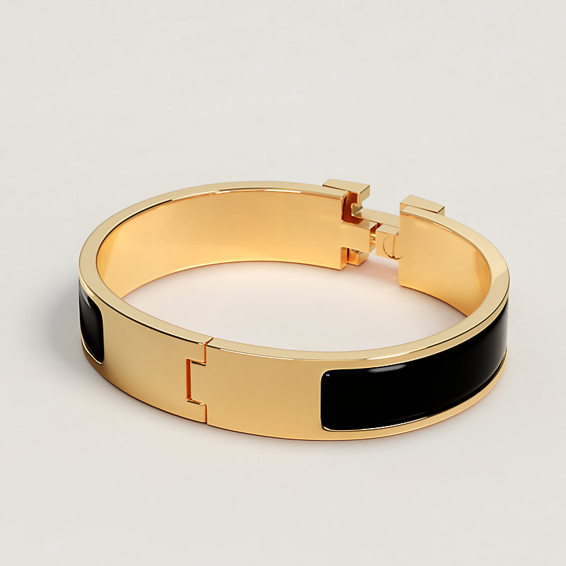 Perlée signature bracelet medium model 18K rose gold  Van Cleef  Arpels