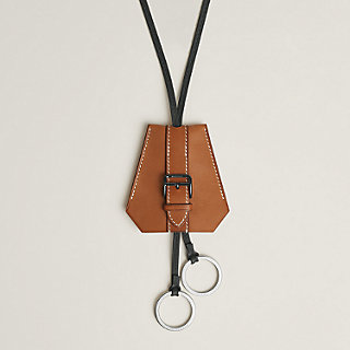 【コーデのアクセントに】HERMES Collana lunga Cles Clochette Buckle long necklace | Hermès Netherlands