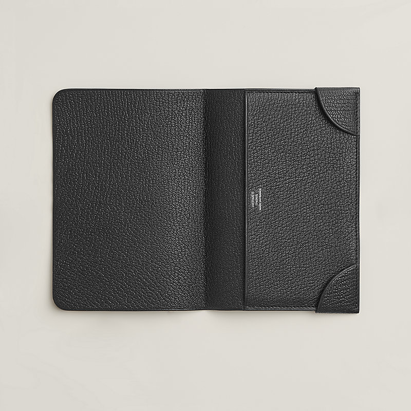 Coins de Malle passport holder - Black | Hermès USA